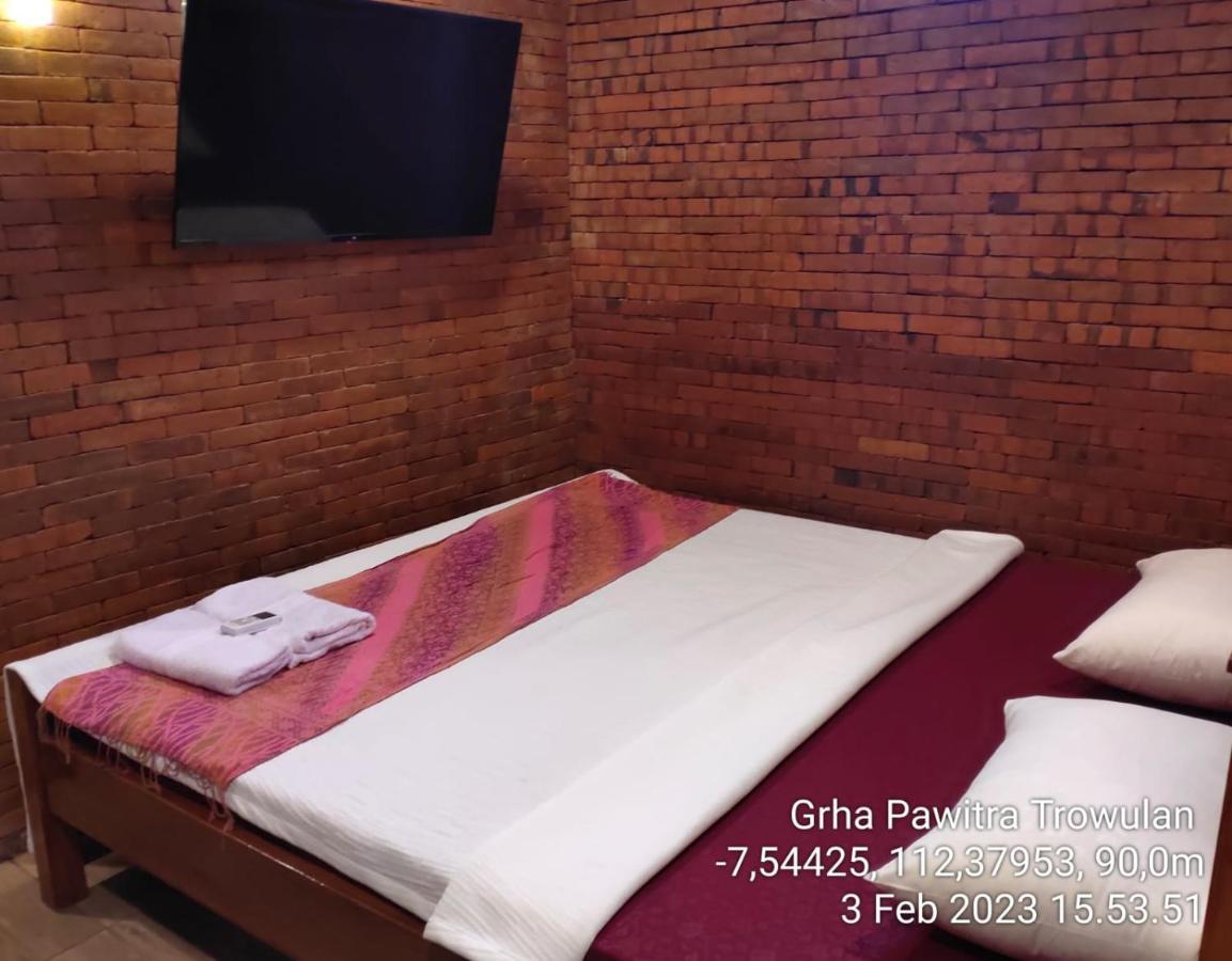 Grha Pawitra Trowulan Apartment Bagian luar foto